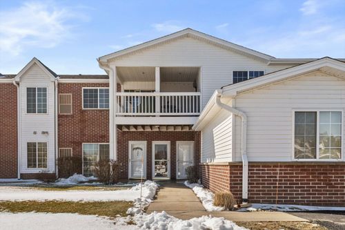 2705 11th Pl, Kenosha, WI, 53140-6409 | Card Image