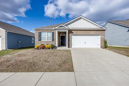 5037 Hunters Village Dr, Lebanon, TN, 37087-2927 | Card Image