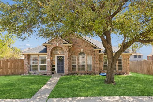 7502 Gillon Dr, Rowlett, TX, 75089-8804 | Card Image