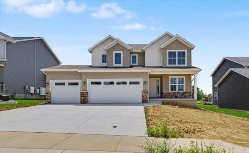 705 Isabella Dr, Mahomet, IL, 61853-3363 | Card Image