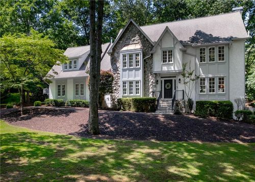 2260 River Cliff Dr, Roswell, GA, 30076-3901 | Card Image