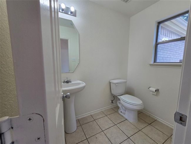 22911 Twisting Maple Ct, House other with 3 bedrooms, 3 bathrooms and 2 parking in Spring TX | Image 13