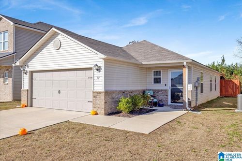 92 Jonathan Dr, ODENVILLE, AL, 35120-4572 | Card Image