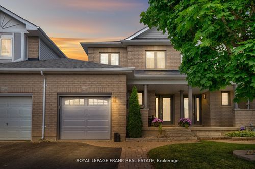 1722 Northfield Ave, Oshawa, ON, L1K2T7 | Card Image