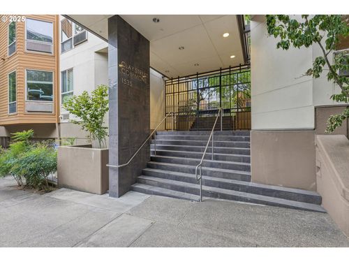306-1535 Sw Clay St, Portland, OR, 97201-6018 | Card Image