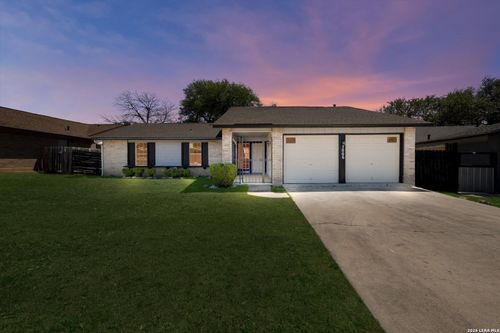 7006 Autumn Chase St, Leon Valley, TX, 78238-2117 | Card Image