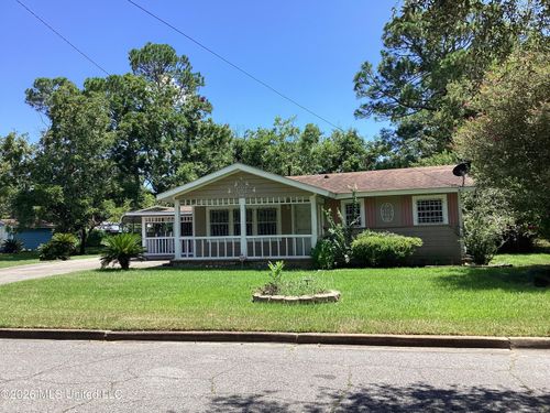 4918 Hubert St, Moss Point, MS, 39563-5330 | Card Image