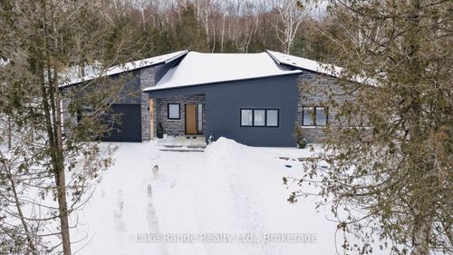 23 Green Brae Cres, Kincardine, ON, N2Z0B3 | Card Image
