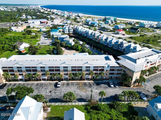 UNIT-109 - 3300 Highway 98, Condo with 2 bedrooms, 2 bathrooms and null parking in Mexico Beach FL | Image 35