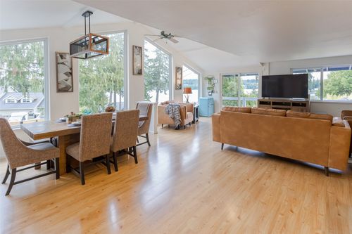 10138 Steamboat Island Road Nw, Olympia, WA, 98502 | Card Image