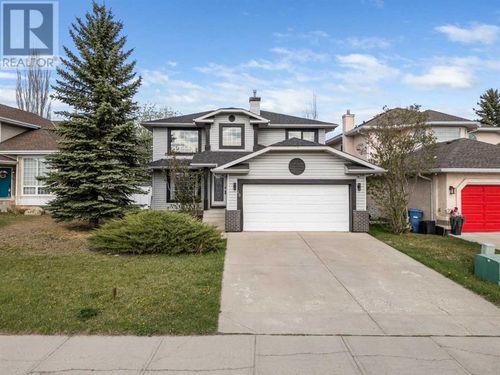 48 Douglas Park Blvd Se, Calgary, AB, T2Z2B1 | Card Image