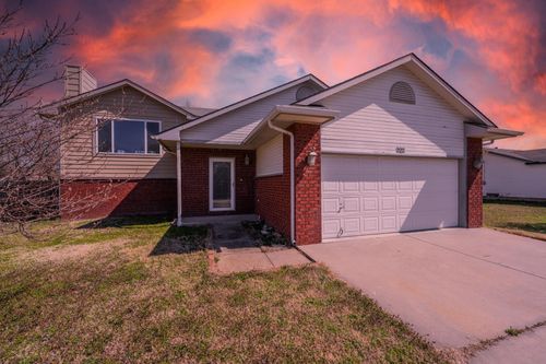 222 Sunflower St, Rose Hill, KS, 67133-9707 | Card Image