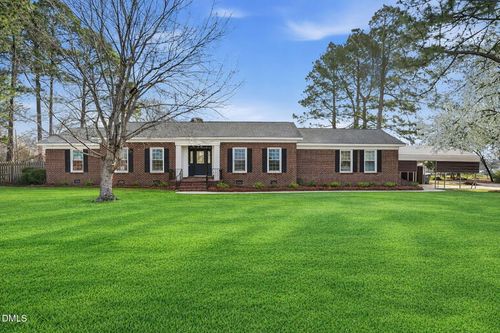 1200 Meadow Lark Rd, Dunn, NC, 28334-8347 | Card Image