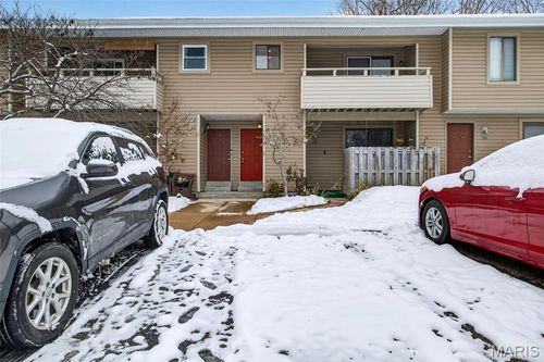 e-28 Jakes Ct, O Fallon, MO, 63366-2127 | Card Image