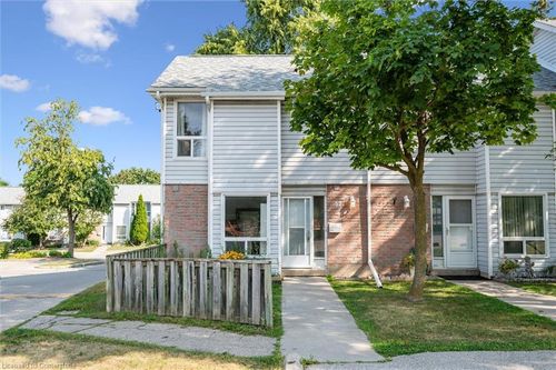 52-32 Mowat Blvd, Kitchener, ON, N2E1X4 | Card Image