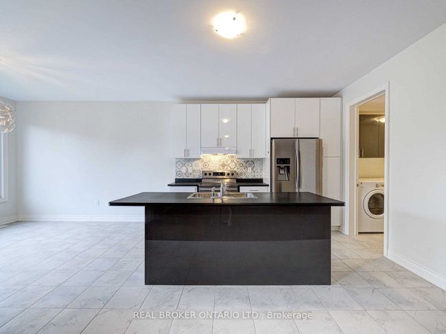 20 Dunley Cres, House other with 4 bedrooms, 4 bathrooms and 2 parking in Brampton ON | Image 7
