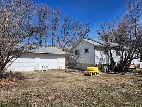 227 6 St, Drumheller, AB, T0J1B0 | Card Image