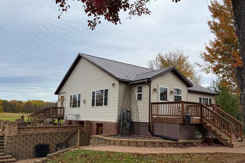 53253 W Grindstone Rd, Sandstone, MN, 55072-2702 | Card Image