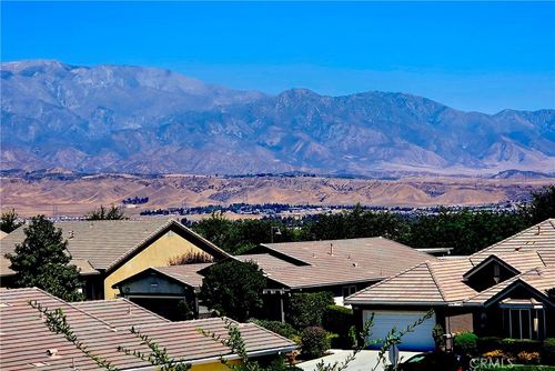 442 Yellowstone Park, Beaumont, CA, 92223-3405 | Card Image