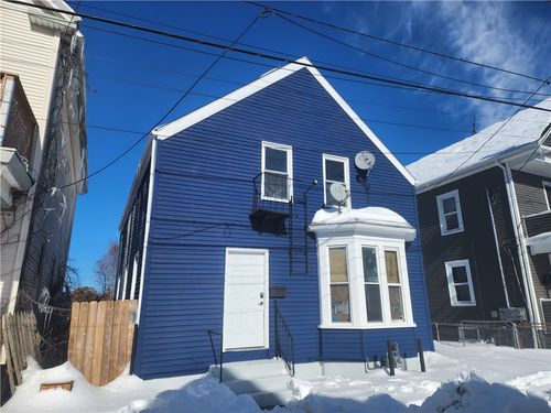 131 Cleveland St, Providence, RI, 02909-4402 | Card Image