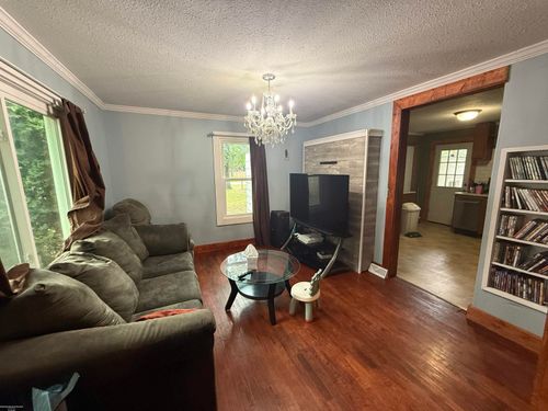 571 W River Rd, Muskegon, MI, 49445-1070 | Card Image