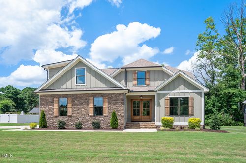 112 Lambert Ln, Fuquay-Varina, NC, 27526-3273 | Card Image