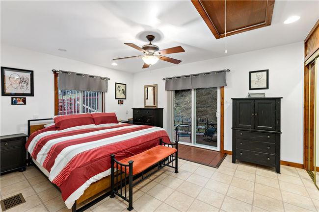 3354 Millers Run Rd, House other with 2 bedrooms, 2 bathrooms and 5 parking in Cecil PA | Image 12