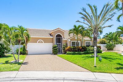 1046 Siena Oaks Circle E, House other with 4 bedrooms, 3 bathrooms and null parking in Palm Beach Gardens FL | Image 3