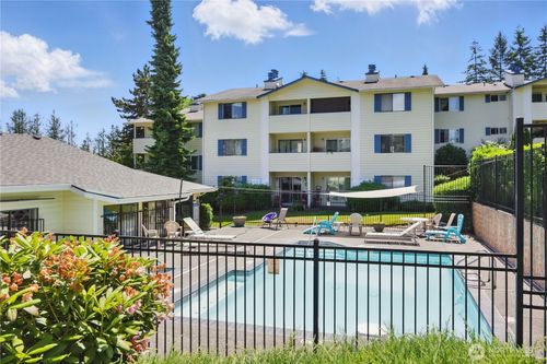 apt-c102-12906 8th Ave W, Everett, WA, 98204-7377 | Card Image