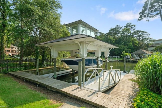 Boathouse | Image 45