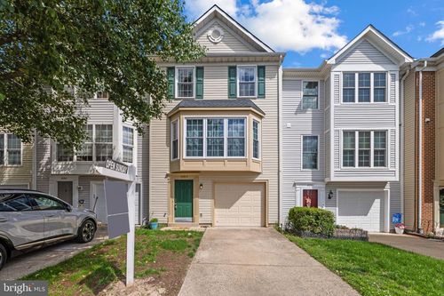 9253 Jessica Dr, MANASSAS PARK, VA, 20111-2486 | Card Image