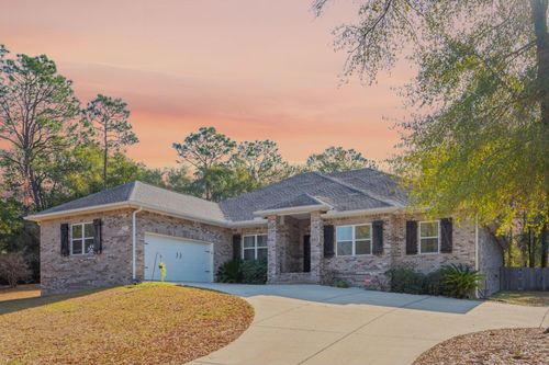 5777 Wildwood Rd, Crestview, FL, 32536-5561 | Card Image