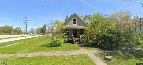 1303 Portland Ave, Chicago Heights, IL, 60411-2827 | Card Image