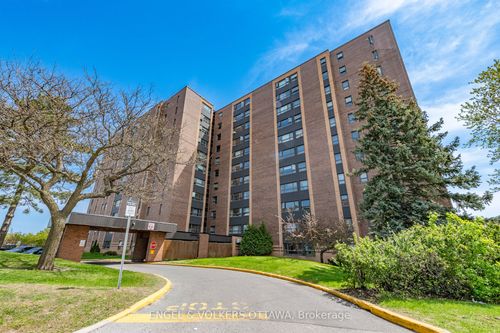 8-1356 Meadowlands Dr E, Ottawa, ON, K2E6K6 | Card Image