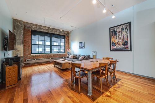 unit-304-250 Park Ave, Minneapolis, MN, 55415-1167 | Card Image