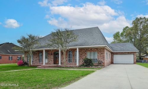 2018 Lebelle Villa, New Iberia, LA, 70563 | Card Image