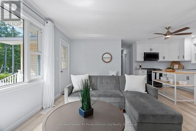 7 Andrew Cres, House other with 2 bedrooms, 1 bathrooms and 6 parking in Goderich ON | Image 9