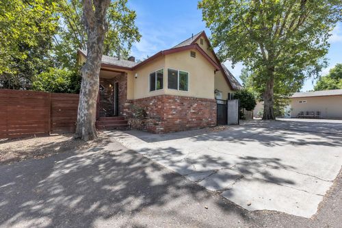 8039 Sunrise Blvd, Citrus Heights, CA, 95610-1532 | Card Image