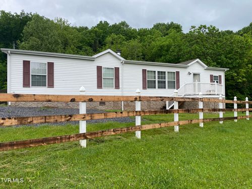 390 Fields Avenue, Lebanon, VA, 24266 | Card Image