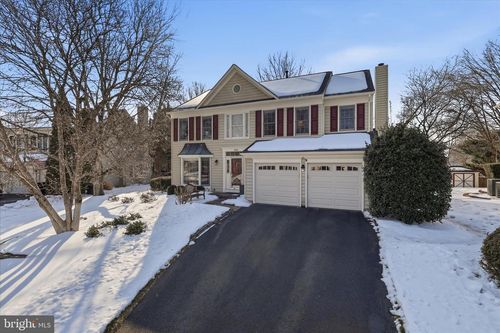 8191 Lone Oak Ct, MANASSAS, VA, 20111-2566 | Card Image