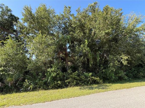 17517 Elmwood Avenue, Port Charlotte, FL, 33948 | Card Image