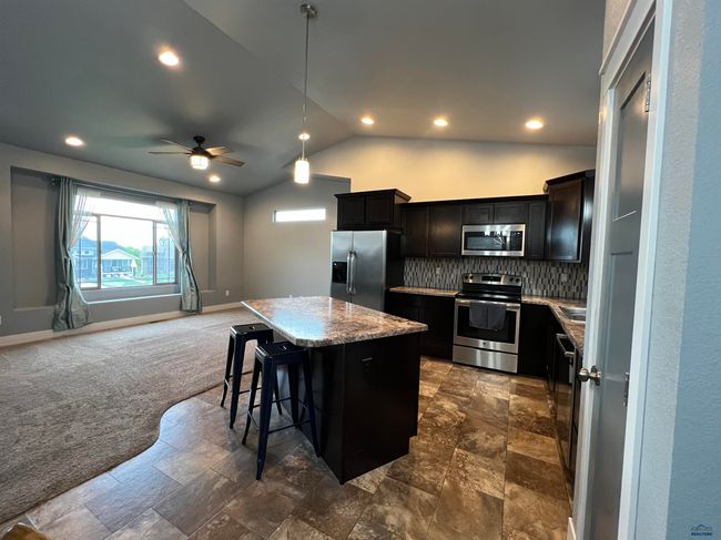 10049 Kaelem Ct, House other with 4 bedrooms, 3 bathrooms and null parking in Summerset SD | Image 6