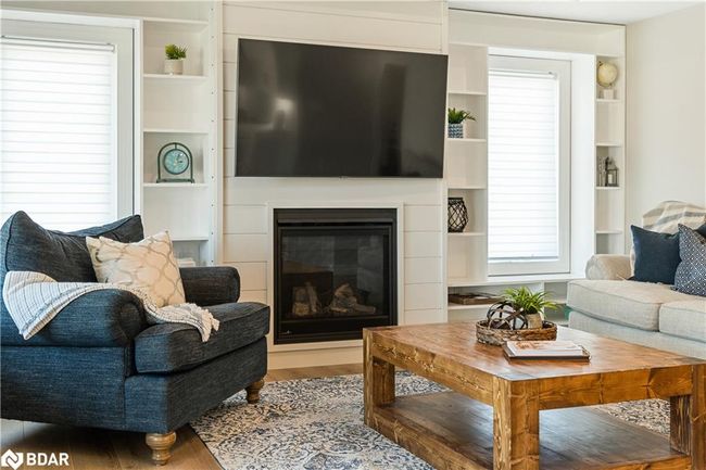 56 Mctavish Cres, House other with 3 bedrooms, 2 bathrooms and 6 parking in Ripley ON | Image 10