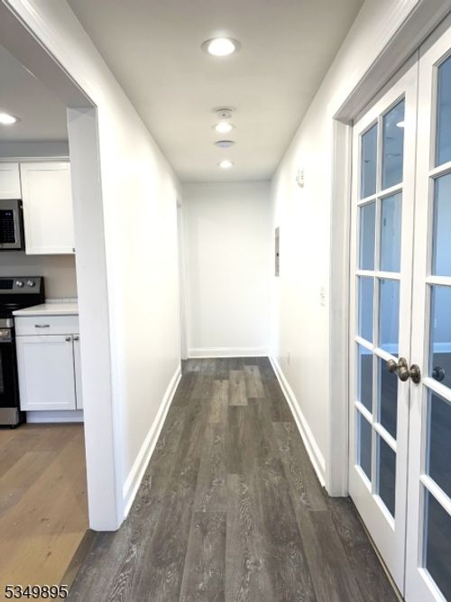 apt-2-100 Stoll St, Netcong, NJ, 07857-1636 | Card Image