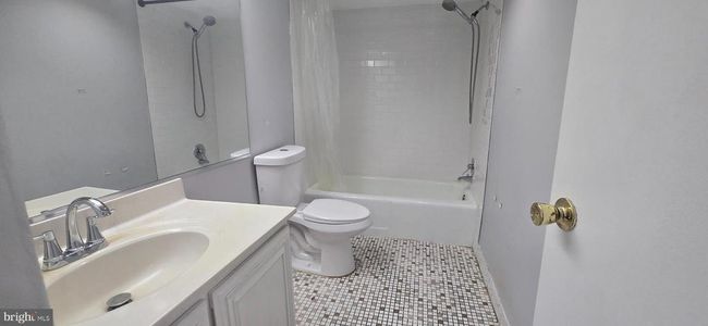 APT-520 - 6100 Westchester Park Dr, Condo with 1 bedrooms, 1 bathrooms and null parking in COLLEGE PARK MD | Image 5