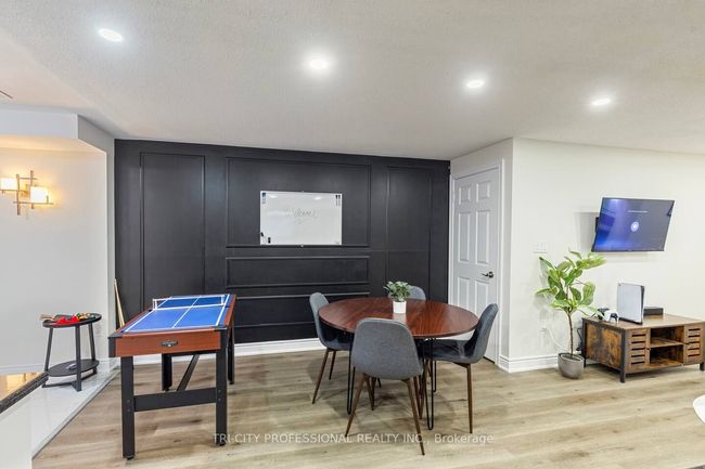 12557 Kennedy Rd, House attached with 5 bedrooms, 4 bathrooms and 2 parking in Caledon ON | Image 24