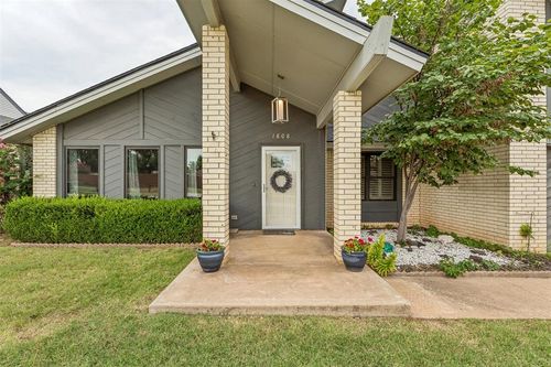 1808 Asbury Place, Norman, OK, 73071 | Card Image