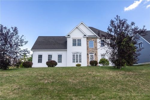 126 Saint Andrews Dr, Horseheads, NY, 14845-8129 | Card Image