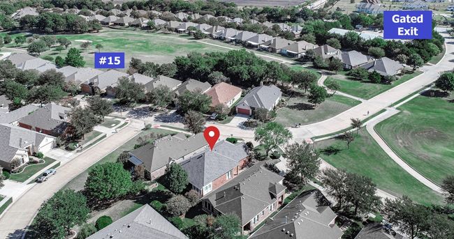 Aerial perspective of suburban area | Image 38