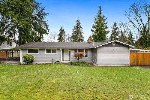 721 15th Avenue Se, Puyallup, WA, 98372 | Card Image